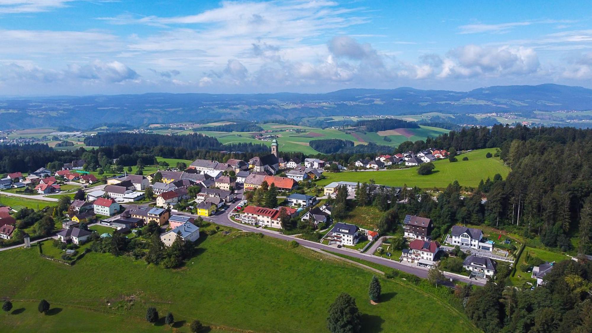 Hotel Gaestehaus Pension Lang Pfarrkirchen im Mühlkreis Zewnętrze zdjęcie